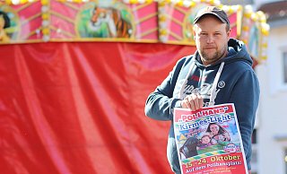 Schausteller Thomas Dorenkamp lädt zu zehn Tagen Pollhans-Light auf dem Pollhansplatz. - Sigurd Gringel