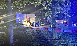 Menschen aus dem Wohnkomplex konnten im angrenzenden Begegnungszentrum Unterschlupf finden. MT-Foto: - Patrick Schwemling