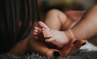 Zwischen Weihnachten und Neujahr konnten neun Eltern im Höxteraner St.-Ansgar-Krankenhaus ihre Babys in Empfang nehmen. - Symbolbild: Pixabay