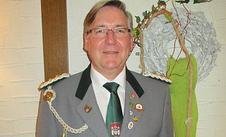 Karl-Heinz Neu ist seit 2017 Oberst des Brakeler Bürger-Schützenvereins. - Schützen