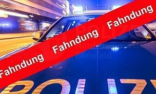 Mit Bildern aus der Videoüberwachung sucht die Polizei jetzt drei Verdächtige. - Polizei