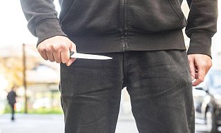 Messerangriffe sind brutal und gefährlich - und sie hinterlassen oft Spuren in der Psyche des Opfers. - Picture Alliance
