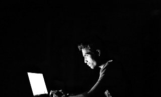 Ein Höxteraner wurde verurteilt, weil er jugendpornografische Inhalte verbreitet haben soll. - Symbolbild: Pixabay