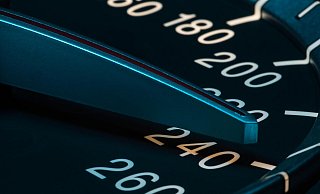 Der Flüchtige soll bis zu 245 Km/h schnell gewesen sein. - Symbolfoto/ picture alliance
