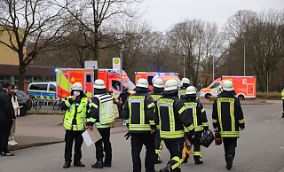 Großeinsatz an der Gesamtschule in Quelle. - Charlotte Mahncke