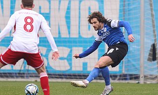 Arminia Winter-Neuzugang Mael Corboz durfte gegen Fortuna Düsseldorf erstmals von Beginn an auflaufen. - Oliver Krato
