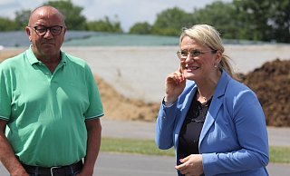 Die stellvertretende CDU-Generalsekretärin Christina Stumpp besucht die Biogasanlage auf dem Hüffer Brink. - Ulf Hanke