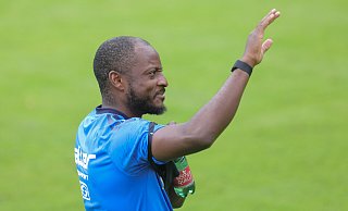 David Kinsombi ist aktuell noch im Wartestand, hält sich jedoch für seinen ersten Startelfeinsatz bereit. - Oliver Krato