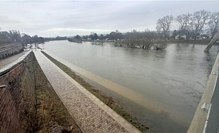 Die Weser ist ein langer, breiter Fluss. - Simone Flörke
