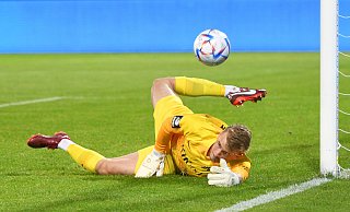 Jonas Kersken von Borussia Mönchengladbach verstärkt Arminia Bielefeld künftig, der Torhüter wird für ein Jahr ausgeliehen. - IMAGO/Eibner