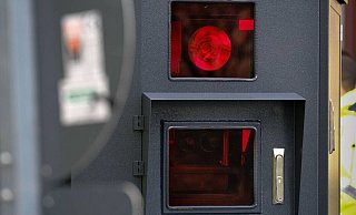 Die Umfrage zum Blitzerstandort ist mittlerweile beendet - 127 Menschen haben teilgenommen. - (Symbolbild): Andreas Zobe