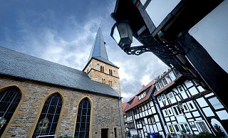 In der Apostelkirche in Gütersloh ist eine 80-Jährige möglicherweise Opfer eines Raubs geworden. - Andreas Frücht
