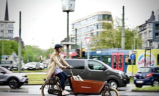 Lastenräder haben auf dem neuen Radweg viel Platz. An manchen Stellen kommt es für sie aber weiterhin zu Problemen. - Peter Unger