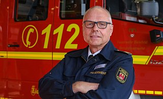 Hans-Dieter Mühlenweg geht nach gut fünf Jahren an der Spitze der Bielefelder Feuerwehrchef in den Ruhestand. Einige Dinge hätte er gerne noch zu Ende gebracht. - Andreas Zobe