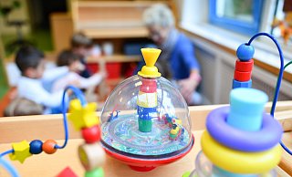 In Steinheim fehlen fast 90 Kindergartenplätze. - Uwe Anspach/dpa