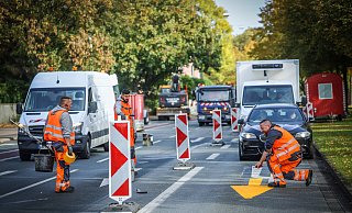 Eine Fahrspur führt noch durch die Baustelle im Bereich der Kunsthalle – sie ist derzeit aber nur für Anlieger frei. - Sarah Jonek