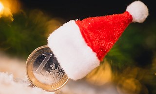 Die Gewerkschaft NGG unterstützt Beschäftigte in der Lebensmittel- und Gastro-Branche und hat Tipps zum Thema Weihnachtsgeld. - NGG