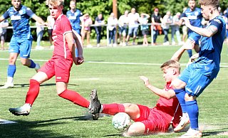Siegtorschütze: Justin-Marc Manske (r.) erzielte für den SC Herford das 2:1 in Herringhausen. - Stefan Hageböke