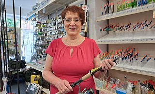 Carola Bork schließt ihr Angelgeschäft in Rheda-Wiedenbrück. - Marion Pokorra