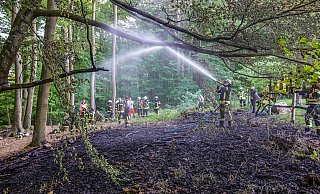 Feuerwehreinsatz in Bielefelder Waldstück. - Paul Brinkmann