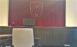 Vor dem Landgericht Paderborn muss sich ein 35-Jähriegr aus Höxter verantworten. - Simone Flörke