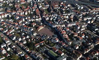 Um und auf dem Siegfriedplatz soll eine Begegnungszone entstehen, auf der sich alle e Verkehrsteilnehmer gleichberechtigt bewegen. - Detlef Wittig