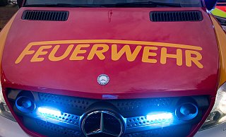 Der Kombi der Bielefelderin war plötzlich in Brand geraten. - Symbolfoto: Niklas Tüns