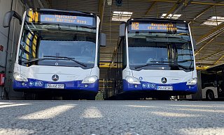 Die Nachtbusse rollen aus dem Depot in Paderborn. - Padersprinter