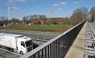 Die Straße „In der Worth“, so einige Gütersloher Lokalpolitiker, sei eine wichtige Verbindung für alle Spexarder und Radfahrer. - Ludger Osterkamp