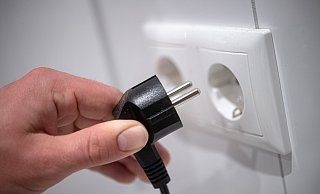 Im Kreis Paderborn waren zahlreiche Haushalte am Dienstagabend von einem Stromausfall betroffen. - Sina Schuldt Im Kreis Paderborn waren zahlreiche Haushalte am Dienstagabend von einem Stromausfall betroffen. - Sina Schuldt