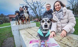 Die FDP-Fraktionsvorsitzende Jasmin Wahl-Schwentker und der finanzpolitische Sprecher Gregor vom Braucke setzten sich für die Halbierung der Hundesteuer ein. - Sarah Jonek