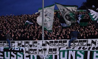 Die Karten für das Auswärtsspiel in Wiedenbrück waren in Münster innerhalb von nur zwei Stunden vergriffen. - picture alliance