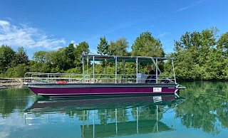 In der Weser angekommen: Das Fährboot soll am Sonntag, 12. Juni, getauft werden. - Stadt Höxter