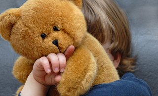 Das Wohl des Kindes sollte bei Jugendämtern an erster Stelle stehen. Doch Elke D. hat als Mutter eines sechsjährigen Kindes mittlerweile starke Zweifel. - NW-Archiv