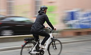 An wen kann man sich in Bielefeld wenden, wenn das Fahrrad nicht mehr richtig läuft oder einen Saison-Check braucht? Wir haben Tipps. - Julia Fahl