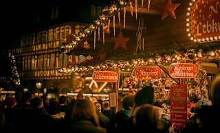 Weihnachtliche Leckereien sind auch auf den Weihnachtsmärkten in OWL sehr gefragt. - Unsplash (Symbofoto)