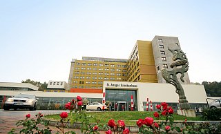 Im St.-Ansgar-Krankenhaus in Höxter arbeiten nach Angaben des Magazins "Focus" gleich zwei bundesweite Top-Mediziner. - David Schellenberg