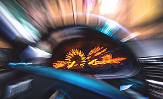 Die jungen Zeugen verfolgten den Mann, der mit seinem 3er BMW in Schlangenlinien durch die Stadt mäanderte. - Symbolfoto: pixabay / Creative Commons