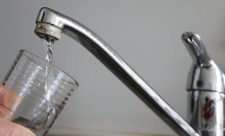 Das Trinkwasser in der Gemeinde Hille ist nicht belastet. Das haben Proben ergeben, die zuletzt am 2. Januar überprüft wurden. - Holger Kosbab