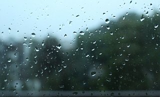 Im Kreis Herford bleibt es heute grau und regnerisch. - Symbolbild: Pixabay