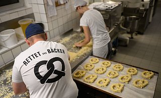 Bäckereien, Konditoreien und Fleischer fürchten um ihre Existenz. - dpa