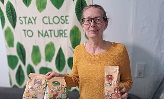 Camilla Pfaffhausen leitet gemeinsam mit ihrem Kollegen Reinhard Pfaffenberg das Unternehmen Happea Meat in Steinheim. Dort werden verschiedene Fleischalternativen produziert. Nachhaltig, gesund und lecker sollen diese sein. - Happea Meat