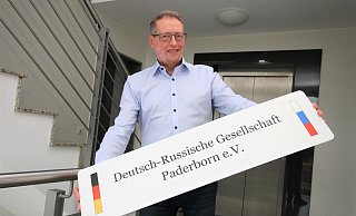 Alexander Wittmer (54) engagiert sich auch als Mitglied der Deutsch-Russischen-Gesellschaft für Vielfalt in Paderborn. - Rajkumar Mukherjee
