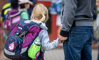 Der Übergang von der Kita zur Schule ist eine große Umstellung. So klappt der Übergang möglichst stressfrei. - dpa