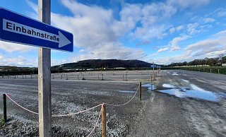 Nach Ende der Landesgartenschau in Höxter ist auf dem eigens errichteten Schotterparkplatz bei Corvey nicht mehr ganz so viel los. - David Schellenberg