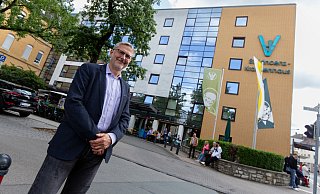 Jürgen Thau ist Geschäftsführer der St.-Vincenz-Krankenhaus GmbH. - Niklas Tüns Jürgen Thau ist Geschäftsführer der St.-Vincenz-Krankenhaus GmbH. - Niklas Tüns