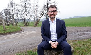 Es war eine Entscheidung für seine Heimat Extertal, sagt Christian Sauter. Schon 2020 hatte er für das Amt des Bürgermeisters kandidiert. - Lorraine Brinkmann