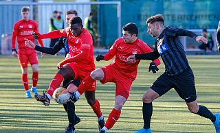 Theesens Goalgetter Yatma Wade (l.) und Alessio Giorgio erzielten zusammen bisher 25 Tore für den VfL. - Andreas Zobe