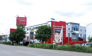 Einer der Märkte der bisher 48 Märkte der Röther Gruppe. - Röther Gruppe
