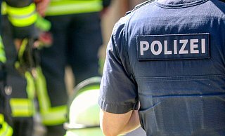 Polizei und Feuerwehr sind auch an den Feiertagen im Einsatz. - Pixabay (Symbolbild)